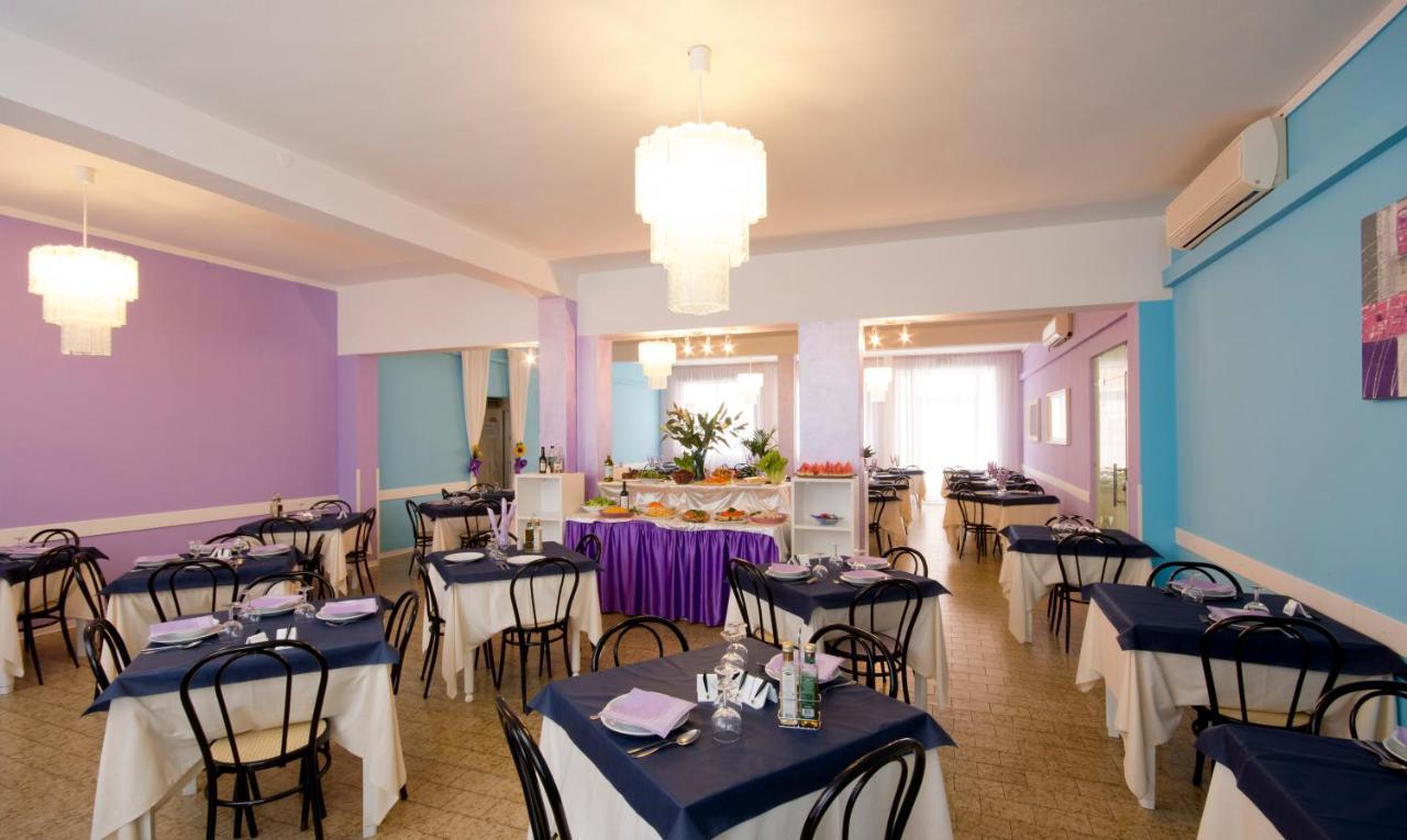 Hotel Milano Gatteo a Mare Exterior photo